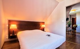 Zenitude Hôtel-Résidences Les Jardins de Lourdes